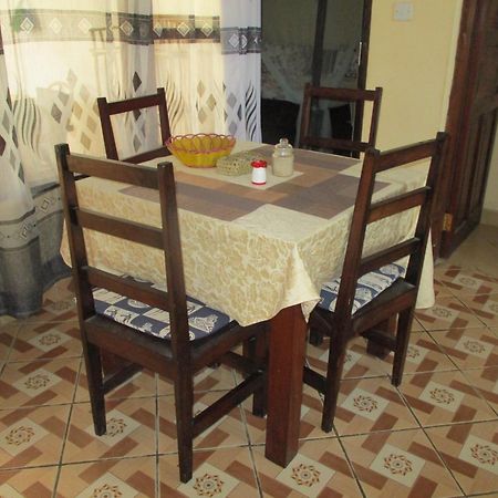 Simba Apartments Diani Beach Pokoj fotografie