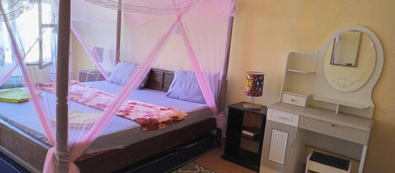 Simba Apartments Diani Beach Exteriér fotografie