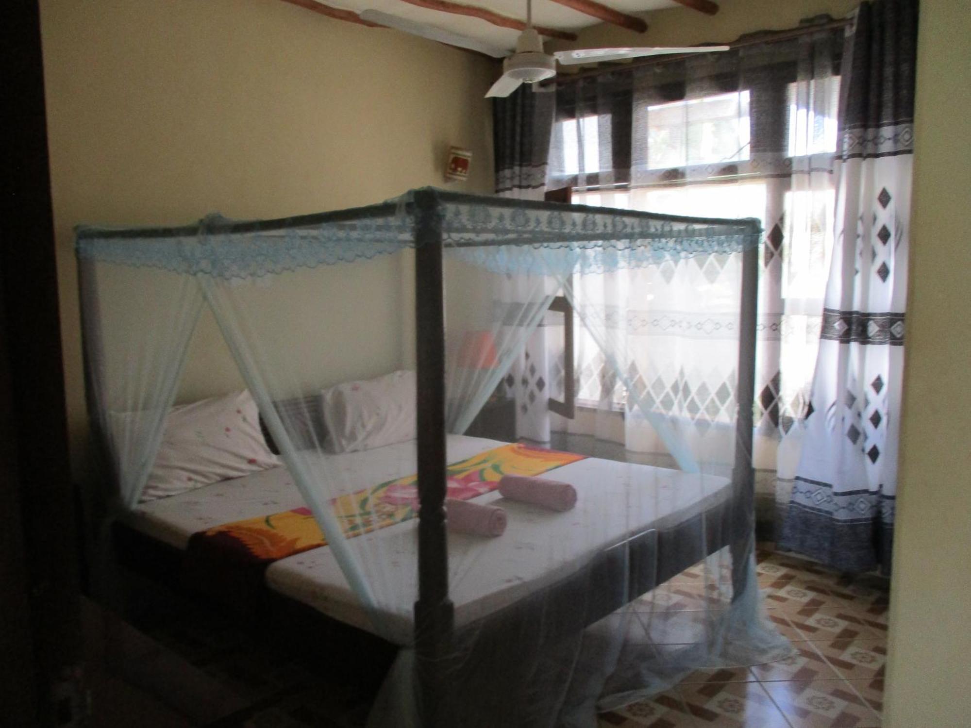 Simba Apartments Diani Beach Pokoj fotografie